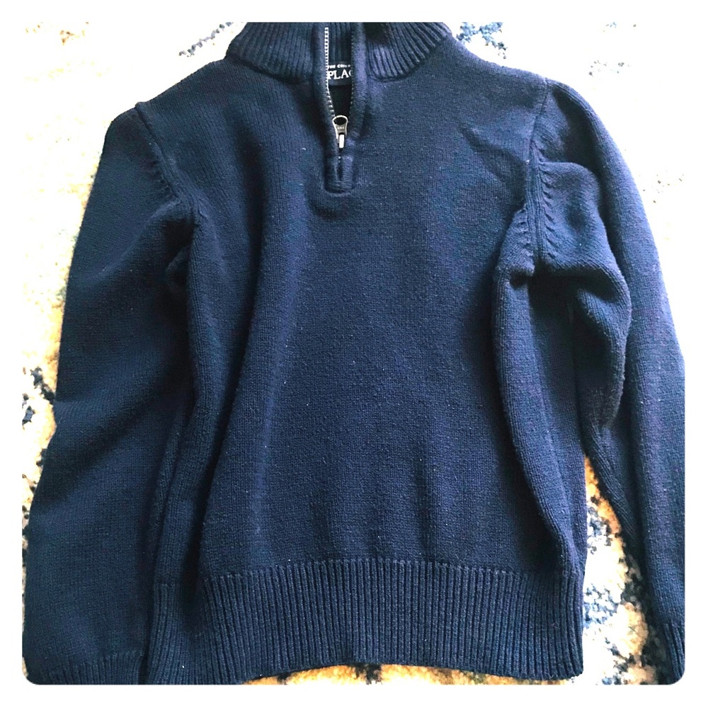 Boys navy blue long sleeve sweater. Gently worn